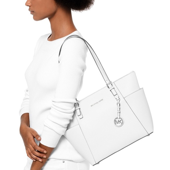 Michael Kors Handbags - Michael Kors NEW Ciera Jet Set leather tote